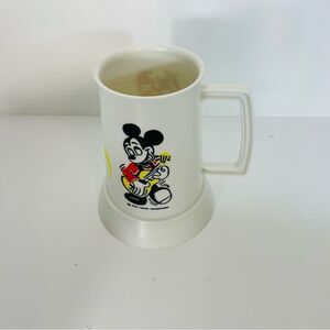 Walt Disney Productions Vintage Mickey & Donald Duck View A Rama Plastic Mug